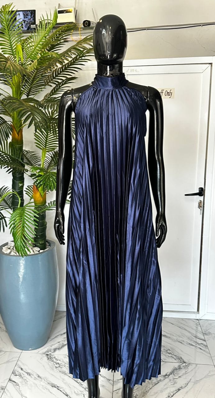 Pleated Halter Maxi Dress – Elegant Golden Glow - Image 4