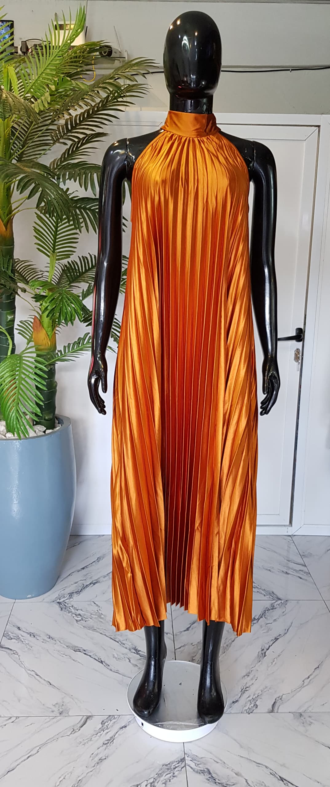 Pleated Halter Maxi Dress – Elegant Golden Glow - Image 5